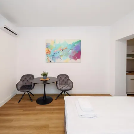 6 Apartman